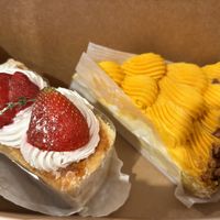 Strawberry/ and a miso caramel cheesecake    at Tsuchi Cafe in Toronto