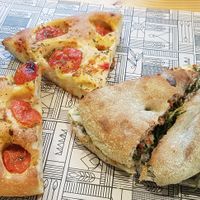 Focaccia and sandwich at Mamm Ciclofocacceria in Udine