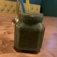 Kale kick 🥬  at Kashmir in Brasov