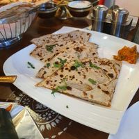 Naan mit Kartoffelfüllung at Naan & Curry in Mannheim