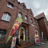 outside #Veganuary at Bio-Insel Stralsund in Stralsund