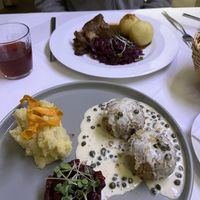 Königsberger Klopse und vegane Ente   at Place to V in Lenzen Elbe