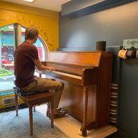 Live piano music at Krishna Kitchen in Newburgh