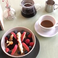 Porridge Soldier…. Megalecker! at Kaffeesaurus in Bonn