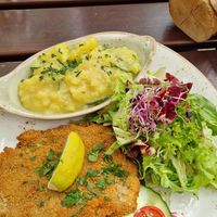  at Max Pett in Munich