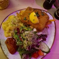  at Max Pett in Munich