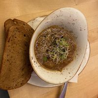 Onion soup  at Max Pett in Munich