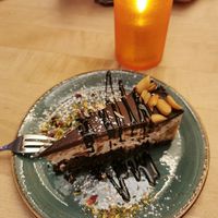 Snickerskuchen at Max Pett in Munich