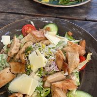 Ceasar Salat und Schnitzel mit Kartoffelsalat  at Max Pett in Munich
