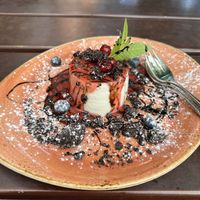   at Max Pett in Munich