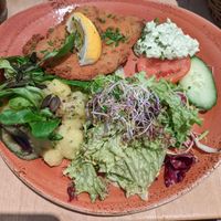  at Max Pett in Munich