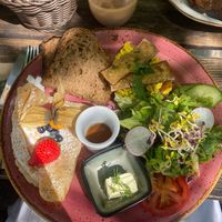  at Max Pett in Munich