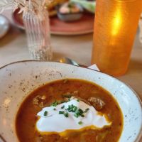 Tagessuppe (Gulaschsuppe) at Max Pett in Munich