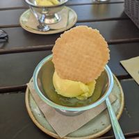 Mango Eis - 3/5 Nothing special at Max Pett in Munich