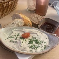   at Max Pett in Munich