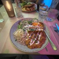 Tempeh bowl  at Max Pett in Munich