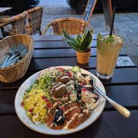  at Max Pett in Munich