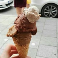 Soy "Schnitzel" with wedges and date ketchup at Max Pett in Munich