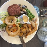 Vegan Steak! (Juicy Marbles F*let mignon)  at The Queen Inn in Cwmbran