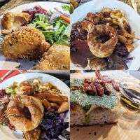 Christmas dinner 2013🌍🌱🥰 at The Queen Inn in Cwmbran