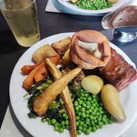 Beef Sunday dinner at The Queen Inn in Cwmbran