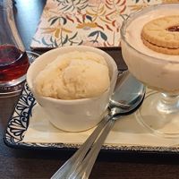 Jammie Dodger cheesecake at The Queen Inn in Cwmbran