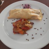 Crêpe vegana de algas y verduras at Es Ginebro in Mallorca