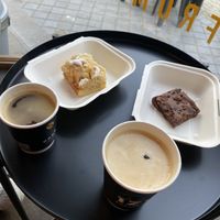 Frangipane & brownie  at IzyCoffee in Kortrijk