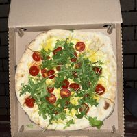 Pizza BANDIERA  at Pizza Papa  in Prague