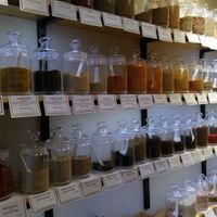 Spices at Casa Ruiz Granel Selecto in Barcelona
