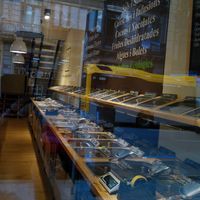 Dry fruits and nuts at Casa Ruiz Granel Selecto in Barcelona