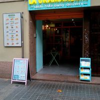 Entrance at La Uramakeria in Barcelona