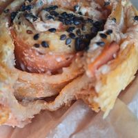 Definitivamente, el pizza roll es mi favorito de este lugar 🍕❤️ at Miga Vegana in Mexico City