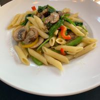 Spinach penne with mushrooms and peppers  at Cafe Aroma in Idyllwild