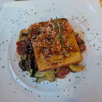 Gochujang tofu on veggies at Cafe Aroma in Idyllwild