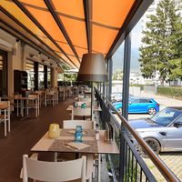 Outdoor seating at Lago Maggiore in Tenero