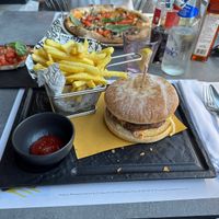 Burger vegan. Super buono  at Perbacco in Locarno