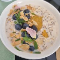 Tasty Oat meal at Caffè dell'Arte Boutique Rooms in Locarno