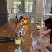 De voorkant van t restaurant was open. Achter niet. Daardoor overzichtelijke zaak  at NU in Eersel