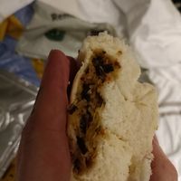 Banh bao halved at Aroma 33 in Berlin