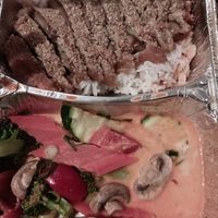 Com ca ri at Aroma 33 in Berlin