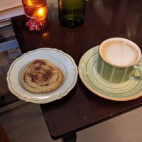 Cinnamon cookie at Gudrun's Goodies in Copenhagen
