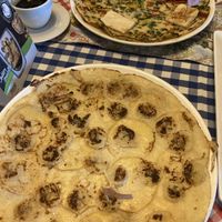 De vegan appel & banaan pannenkoek, en tofu pannenkoek   at 't Pannekoekhuis in Borne