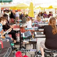 Band and People Sittin Outside at El Rayo Taqueria in Portland
