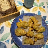 Antipasto con fiori di zucca in pastella   at Matre in Gallipoli