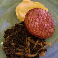 Vegan burger with cime di rapa and mashed potatoes at Matre in Gallipoli