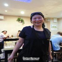 Wonderful Friendly owner/cook Jin at Man Yuan Fang in Malacca