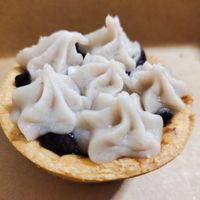 Black glutinous rice Taro mini tart at Lilac Oak in Central Singapore