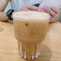 Oolong tea with mango bits and passionfruit. Tea was unsweetened otherwise.👍🏻 at Lilac Oak in Central Singapore