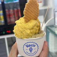 Pistacho and mint mango at Vincis Heladería in Barcelona